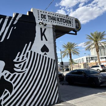 D E Thai Kitchen - Downtown - Thai Near Me - Las Vegas, Nevada D E Thai Kitchen - Downtown - Thai Near Me - Las Vegas, Nevada