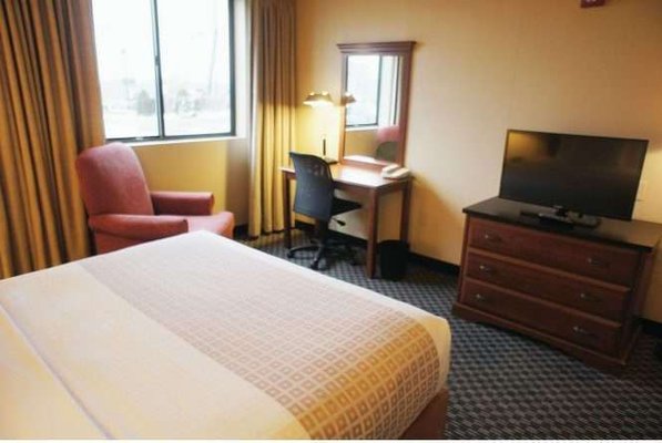 Days Inn by Wyndham Wayne by null