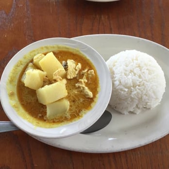 Thai Stick - Curry Chicken Rice, but it doesn't have much curry taste at all!!! - Thai Near Me - Millbrae, California Thai Stick - Curry Chicken Rice, but it doesn't have much curry taste at all!!! - Thai Near Me - Millbrae, California