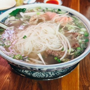 Bonjour Vietnam Bistro - Vietnamese Near Me - Vancouver, British Columbia Bonjour Vietnam Bistro - Vietnamese Near Me - Vancouver, British Columbia