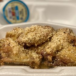 Wow Wing & Deli - Garlic Parmesan Ranch. Excellent. Moi Jam Jam-bony :)...