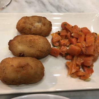 Los Claveles - Croquettes - Spanish Near Me - Seville, SE