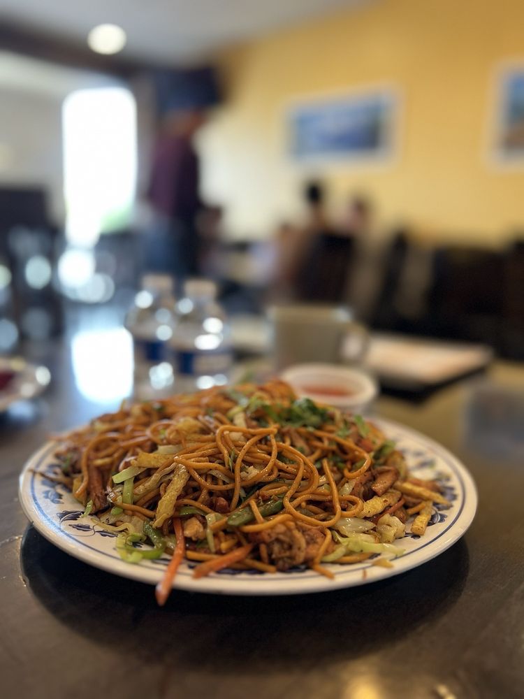 Himalaya MoMo Indian and Nepalese Cuisine