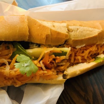 Lotus 1 - Vegan Fish bahn mi - Vietnamese Near Me - Astoria, New York