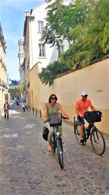 Simply France Tours - Bike tours in Paris by null