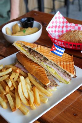 Cubanitas Kitchen by null