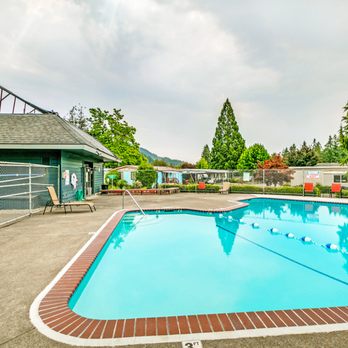 Chalet Village - Mobile Home Parks Near Me - Springfield, Oregon
