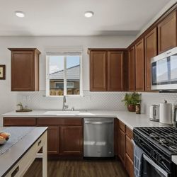 Jack & Melody Cote-RE/MAX Gold