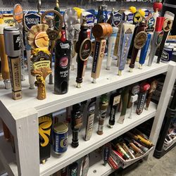 Several hundred Tap Knobs / Tap Handles!