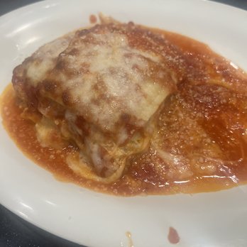Italiano's Restaurant - Lasagna - Italian Near Me - Atascocita, Texas