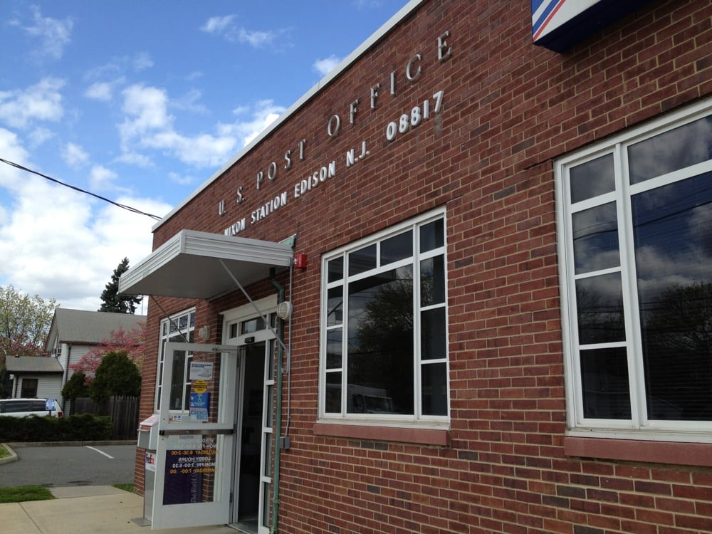 US POST OFFICE Updated October 2024 2079 Woodbridge Ave, Edison