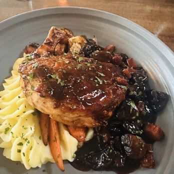 Compagnon Wine Bistro - Coq au vin - French Near Me - San Pedro, California Compagnon Wine Bistro - Coq au vin - French Near Me - San Pedro, California