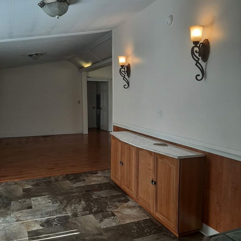 Slide of A&M Builders