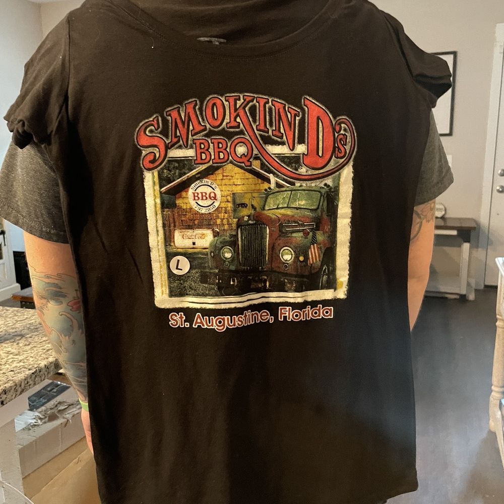 Smoking D's Downtown - Front of the shirt - Barbeque Near Me - St. Augustine, Florida