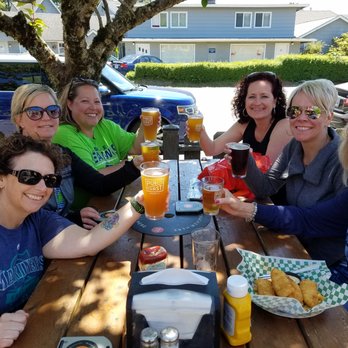 Public Coast Brewing - Nice outdoor seating. - American Near Me - Cannon Beach, Oregon Public Coast Brewing - Nice outdoor seating. - American Near Me - Cannon Beach, Oregon