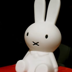 Kikke Spulle Woonwinkel - Miffy lamp in Den Haag