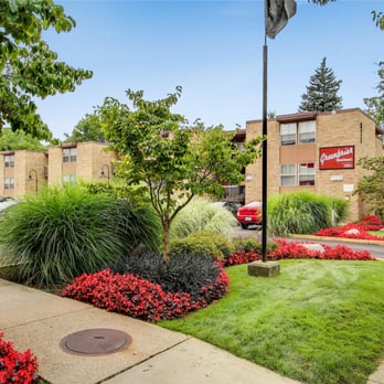 Trident Realty, Inc - Greenbriar Apartments - Property Management Near Me - Kalamazoo, Michigan Trident Realty, Inc - Greenbriar Apartments - Property Management Near Me - Kalamazoo, Michigan