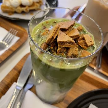 One Bite Cafe - Matcha latte - Desserts Near Me - Seattle, Washington