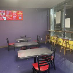 GJ Fish & Chicken - Wait/eating area
