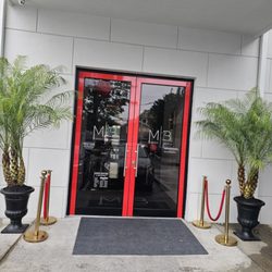 Mangia E Bevi - Rear Main Entrance