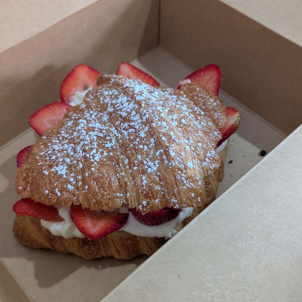 Glutenus Maximus Bakehouse - Strawberry croissant - Bakeries Near Me - Vista, California
