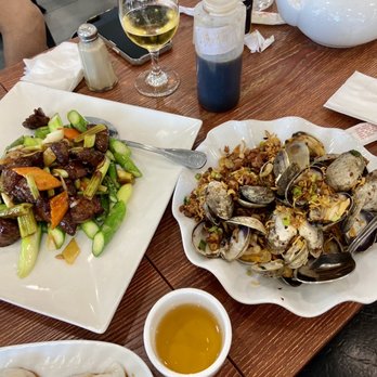Golden Wonton King - Cantonese Near Me - Flushing, New York