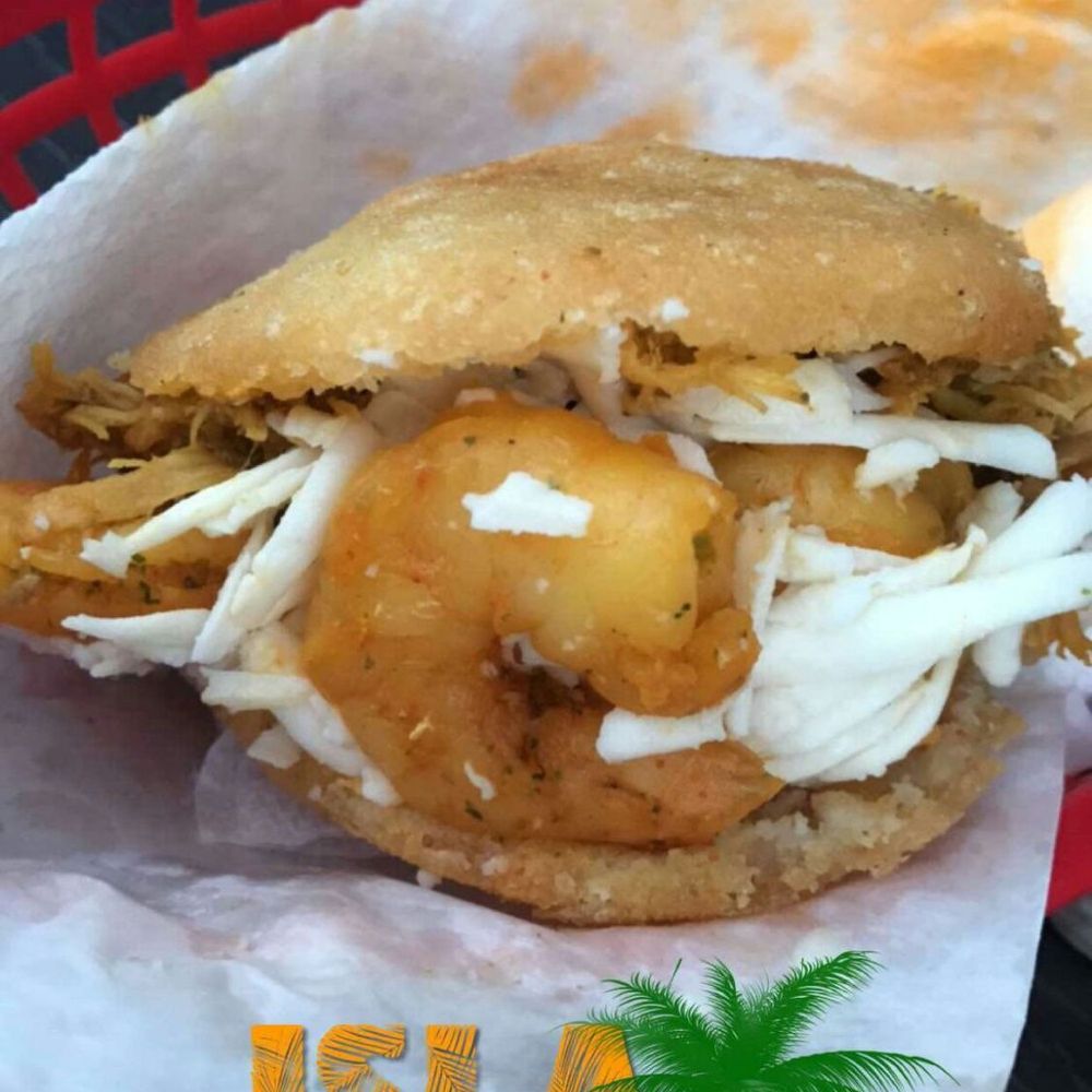 Los Chamos Arepas - Venezuelan Near Me - Carolina, Puerto Rico