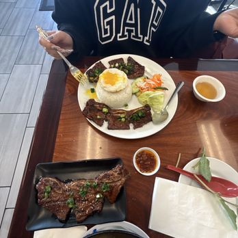 Com Tam Long Xuyen - Vietnamese Near Me - Milpitas, California