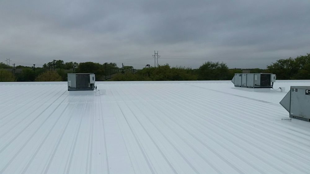 Slide of Longhorn Commercial Roofing