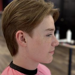 G Salon - Teenage cut