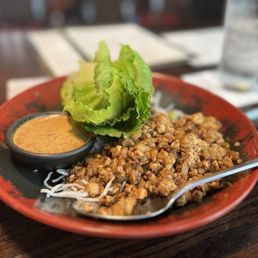 Mushu Lettuce Wrap