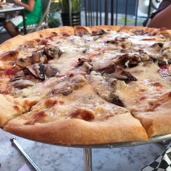 Caffe Concerto - Truffle Mushroom Pizza - Pizza Near Me - Los Angeles, California