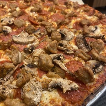 Donatos Pizza - The Trio...pepperoni, mushrooms and sausage. Sausage would be better if it was in smaller pieces 5/10 - Pizza Near Me - Allen, Texas Donatos Pizza - The Trio...pepperoni, mushrooms and sausage. Sausage would be better if it was in smaller pieces 5/10 - Pizza Near Me - Allen, Texas