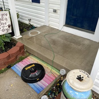Semper Fi Handyman - Before pressure washing - Handyman Near Me Semper Fi Handyman - Before pressure washing - Handyman Near Me
