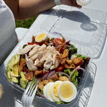 Humblebee cafe - Delis Near Me - Blue Hill, Maine