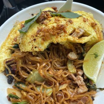 Joya’s - Not Pad Thai - Cafes Near Me - Worthington, Ohio