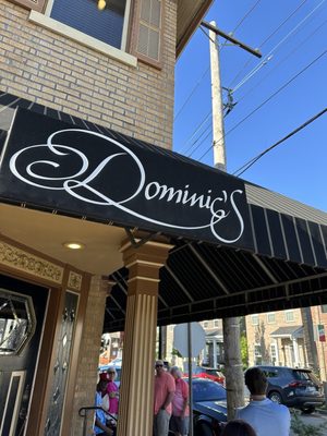 Dominic's by null