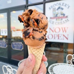 Brookers Founding Flavors Ice Cream - Halloween Cookies n Cream
