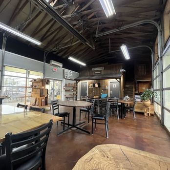 Fresh Start Market & Espresso - So much light - Coffee & Tea Near Me - Salem, Oregon