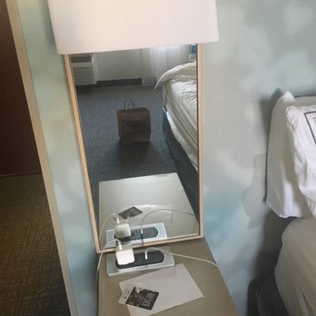 Courtyard by Marriott Lansing - Hotels Near Me - Lansing, Michigan