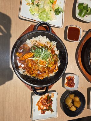 LASUNG TOFU & POT RICE 라성순두부 by null