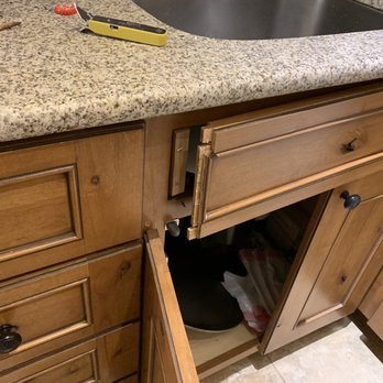 Wildwood Suites - Broken cabinet, nails sticking out - Vacation Rentals Near Me - Breckenridge, Colorado Wildwood Suites - Broken cabinet, nails sticking out - Vacation Rentals Near Me - Breckenridge, Colorado