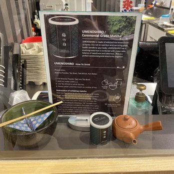 Tsujiri Metrotown - Coffee & Tea Near Me - Burnaby, British Columbia