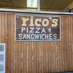 Rico's Pizza