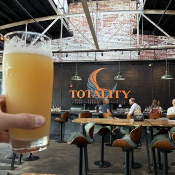 Totality Brewing - static hazy ipa - Brewpubs Near Me - Chattanooga, Tennessee