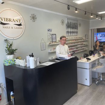 Vibrant Nails & Lashes - Reception Area - Nail Salons Near Me - Berkeley, California Vibrant Nails & Lashes - Reception Area - Nail Salons Near Me - Berkeley, California
