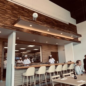 Rinka - Nice open kitchen with sushi bar facing into the kitchen - Japanese Near Me - Honolulu, Hawaii Rinka - Nice open kitchen with sushi bar facing into the kitchen - Japanese Near Me - Honolulu, Hawaii