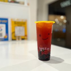Happy Lemon - Strawberry green tea (75% sweet)