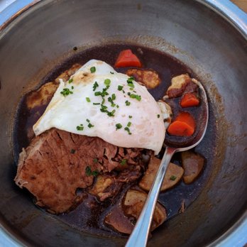 Salty Sow - Slow cooked beef shoulder - American Near Me - Austin, Texas