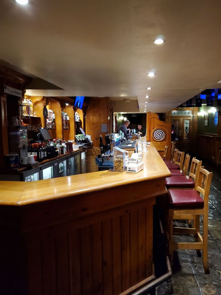 CROWES BAR Bohermore, Galway, Republic of Ireland Updated March